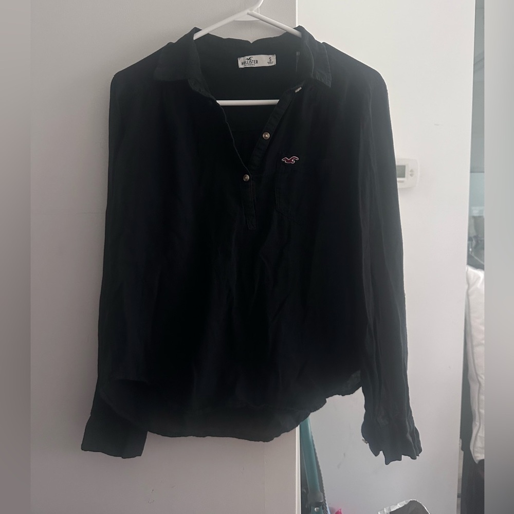 Hollister Black Long Sleeve shirt